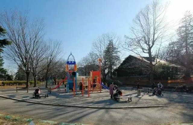 公園　美しが丘公園（公園）まで1300m