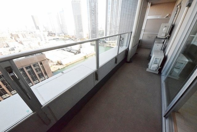 バルコニー　※別部屋の参考写真です。
