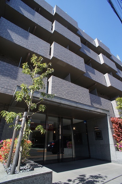建物外観　分譲賃貸マンションにつき管理体制良好・設備も充実