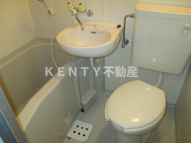 トイレ　ゆったりとした空間のトイレです
