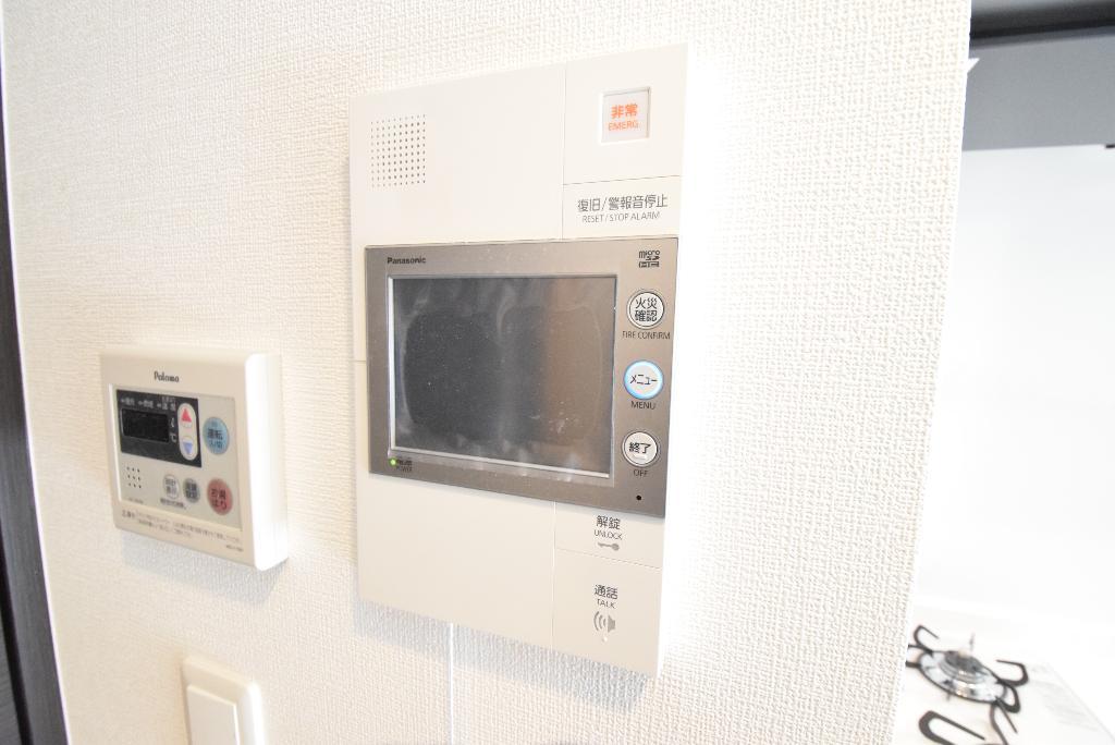 セキュリティ　カメラ付インターホン