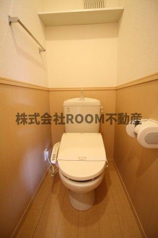 トイレ　清潔感のあるトイレです
