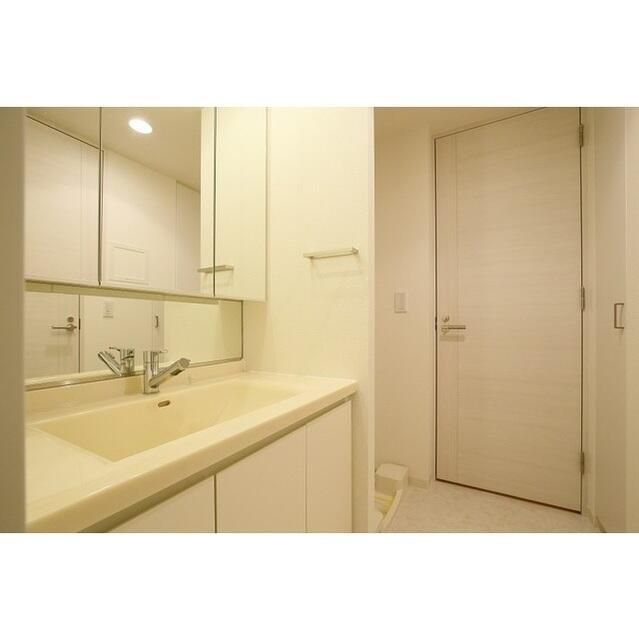洗面設備　参考写真です