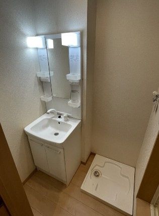 洗面設備　別部屋参考写真