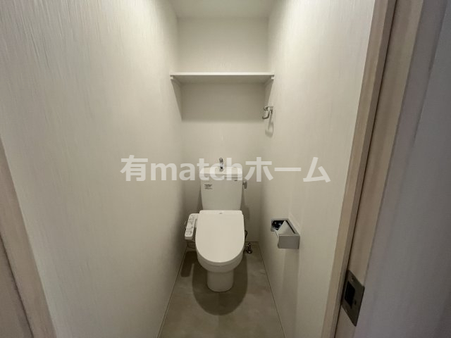 トイレ　(参考)同マンション同間取り他部屋の写真