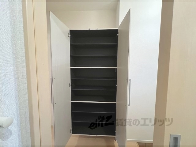 収納　下駄箱