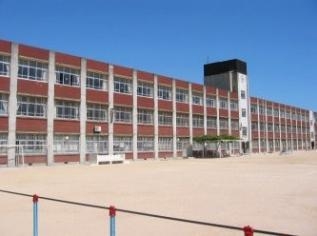 小学校　神戸市立下畑台小学校（小学校）まで926m