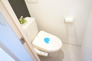 トイレ　ウォッシュレット付きです♪