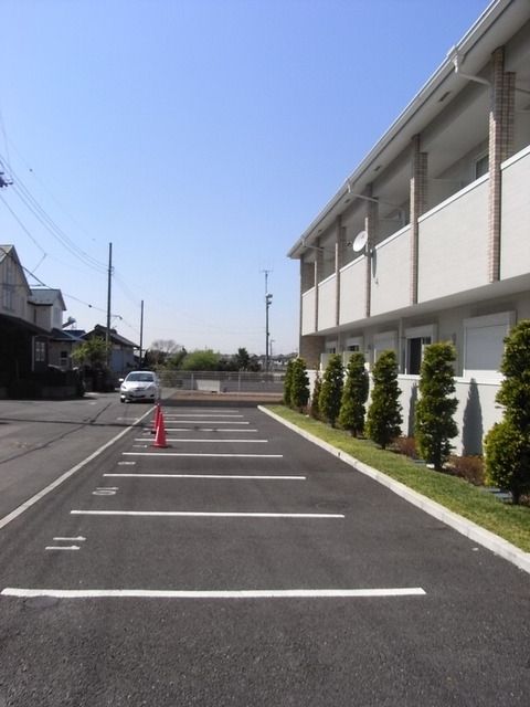 駐車場　敷地内駐車場