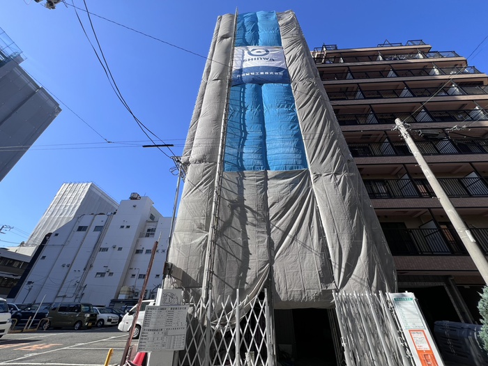 建物外観　建築中
