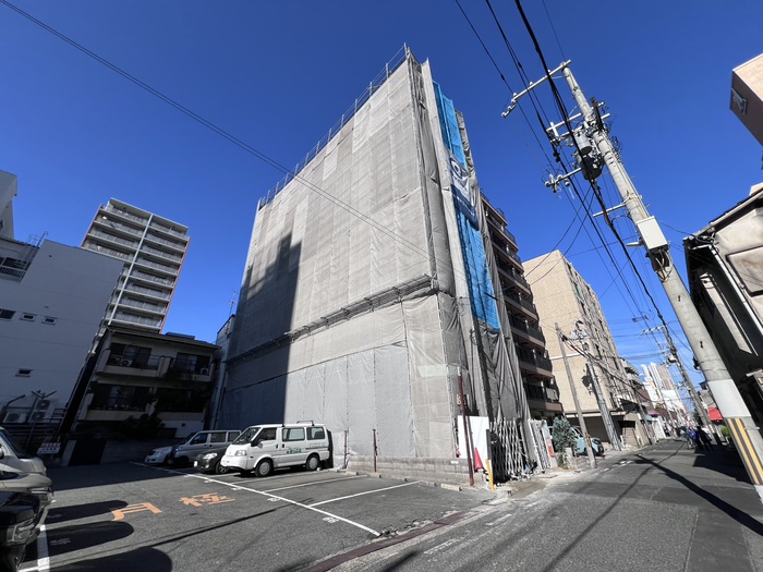 建物外観　建築中