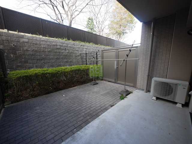 バルコニー　別部屋のお写真です