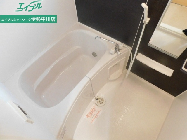 バス・シャワールーム　同型参考写真