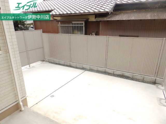 庭　同型参考写真