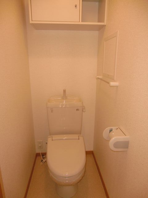 トイレ　シャワー付きトイレ