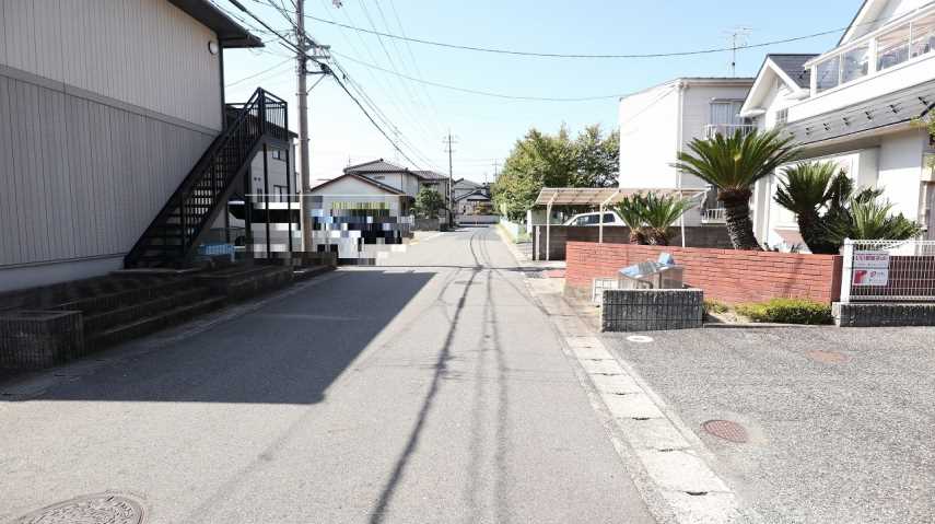 コンビニ　ローソン（コンビニ）まで250m