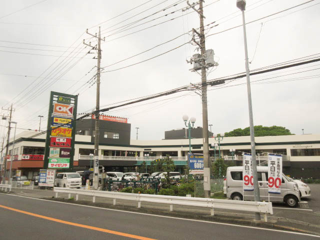 ドラックストア　マツモトキヨシ瀬谷eモール店（ドラッグストア）まで145m