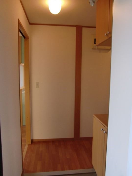 玄関　※別部屋参照