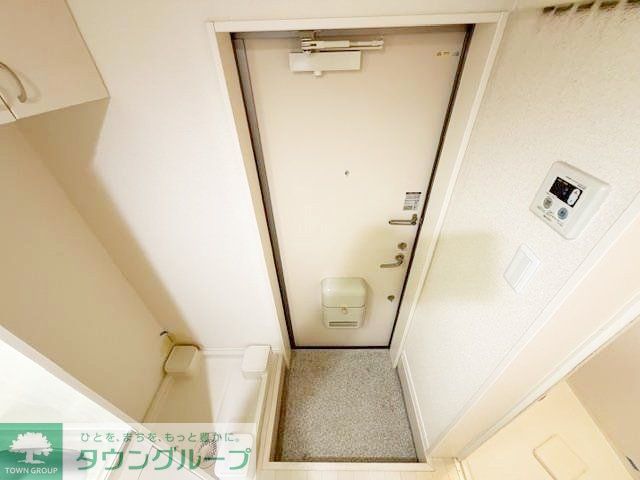 玄関　バルコニー