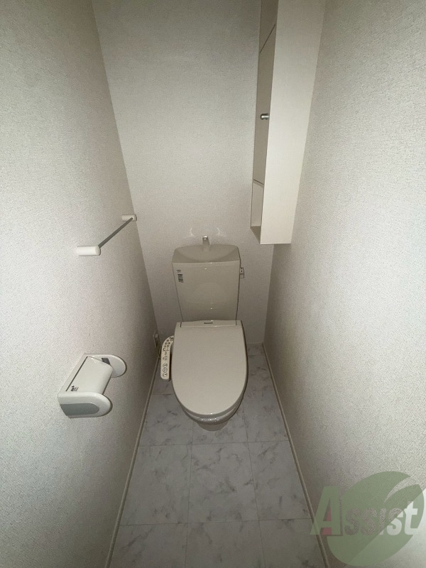 トイレ　トイレはウォシュレット付きです。シャワートイレは嬉しいですね