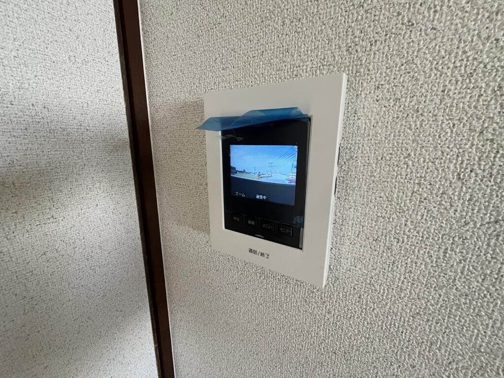 セキュリティ　モニター付きインターホン