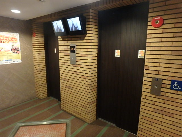 ロビー