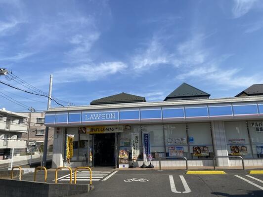 コンビニ　ローソン東船橋二丁目店（コンビニ）まで232m