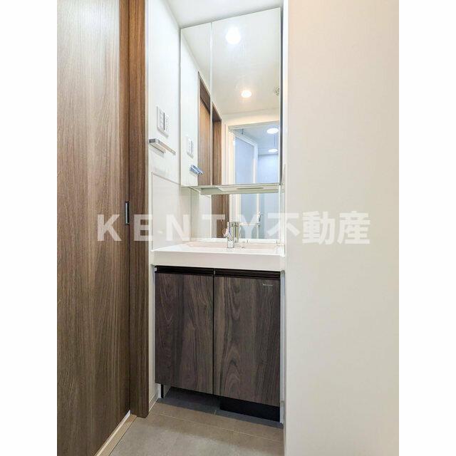 洗面設備　忙しい朝には欠かせない洗面所です