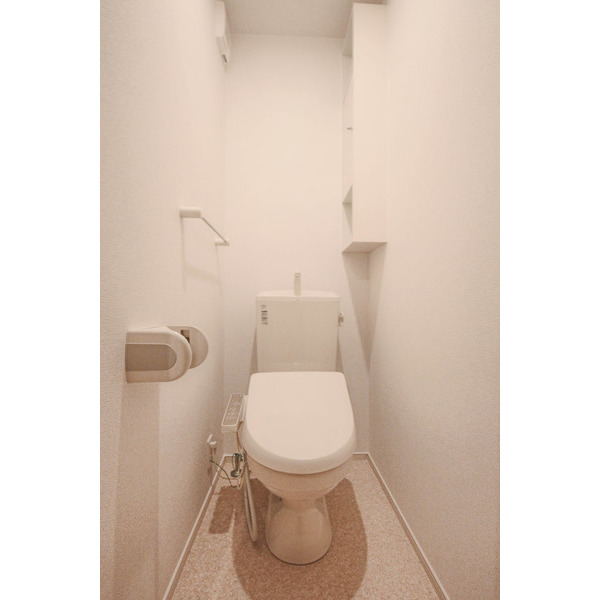 トイレ　同じ建物の別のお部屋