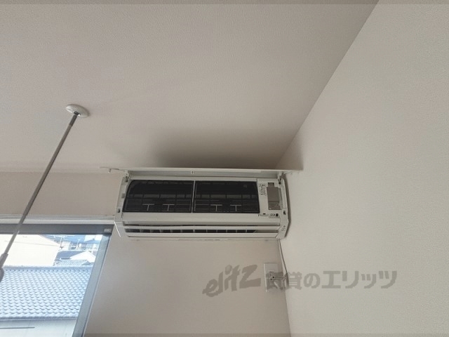 その他設備　給湯器リモコン