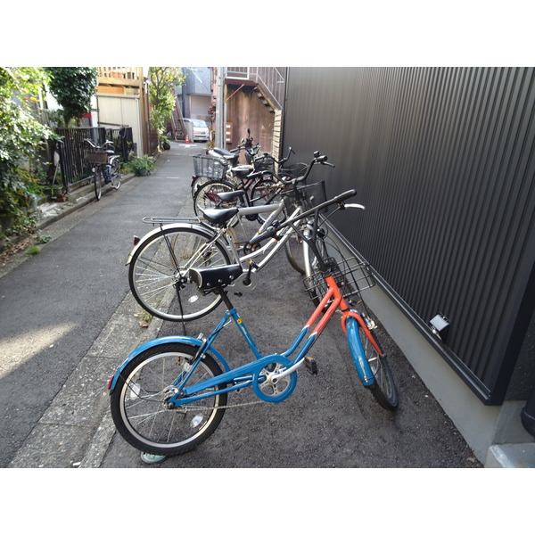 その他共有部分　自転車置き場