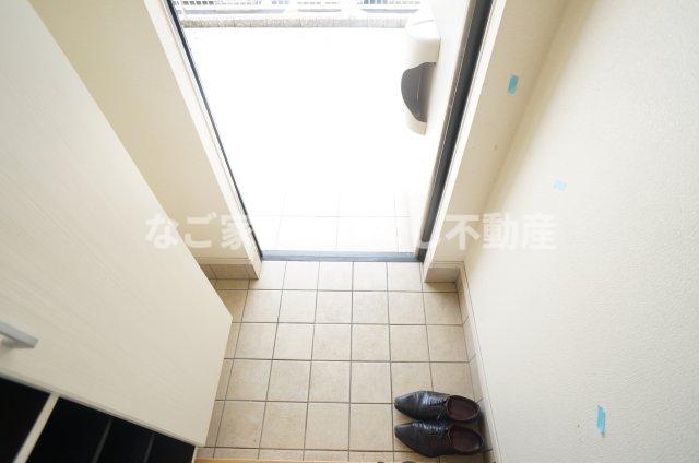 玄関　同型タイプ