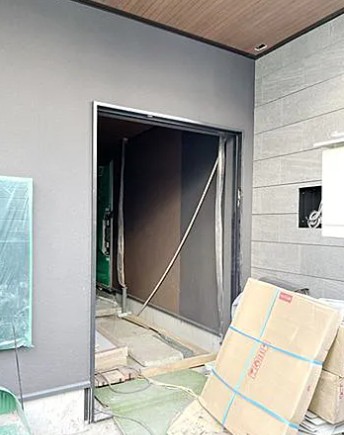 エントランス　ベラフォレスタ小山