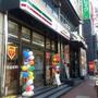 コンビニ　セブンイレブン阪神尼崎駅西店（コンビニ）まで378m