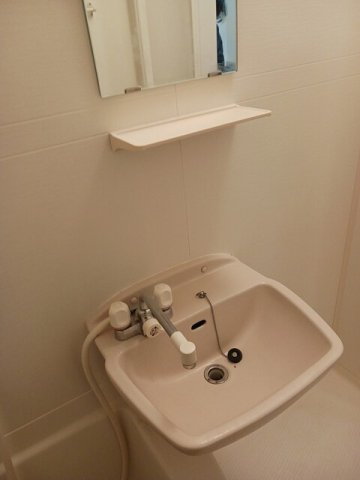 洗面設備　使いやすい洗面所です