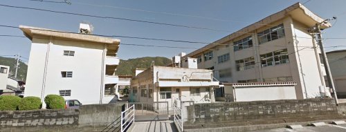 中学校　呉市立天応学園（中学校）まで149m
