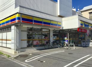 コンビニ　ミニストップ荒川1丁目店（コンビニ）まで375m