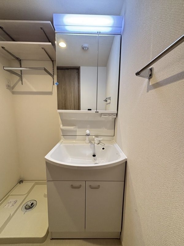 洗面設備　☆嬉しい独立洗面台☆