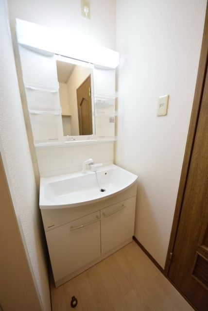 洗面設備　お部屋探しはタウンハウジング千葉店にお任せ下さい♪