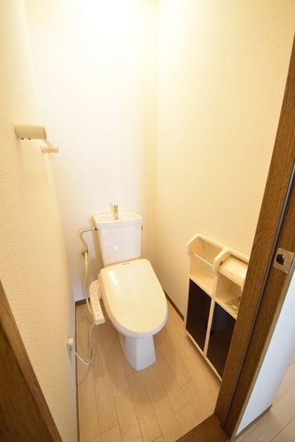 トイレ　お部屋探しはタウンハウジング千葉店にお任せ下さい♪