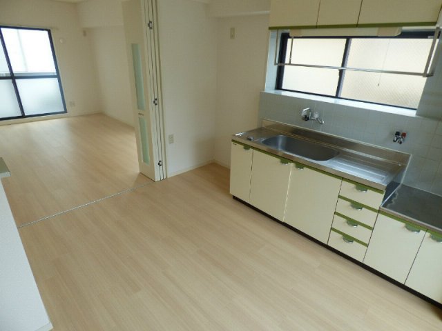 居室・リビング　別部屋参考写真