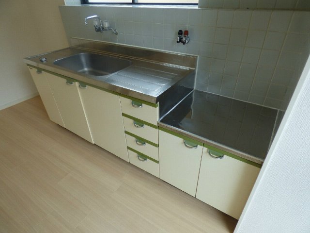 キッチン　別部屋参考写真