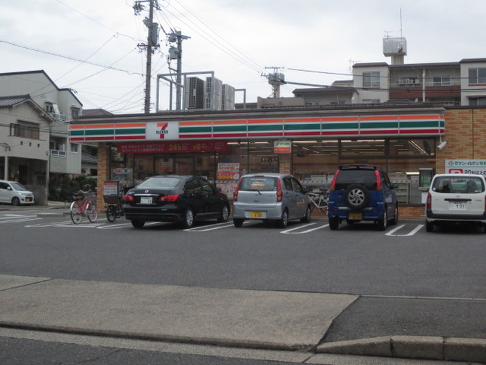コンビニ　セブンイレブン田光町3丁目店（コンビニ）まで117m