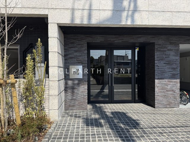 エントランス　弊社管理物件/敷金礼金ナシ・初期費用を抑えた好条件