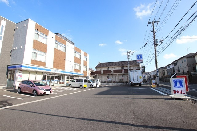 コンビニ　ローソン　千葉検見川町三丁目店（コンビニ）まで400m