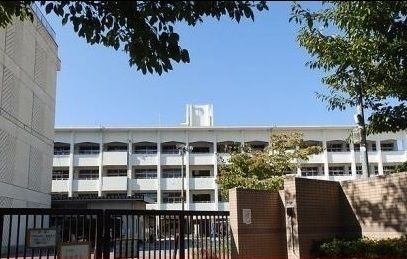 小学校　温品小学校（小学校）まで300m