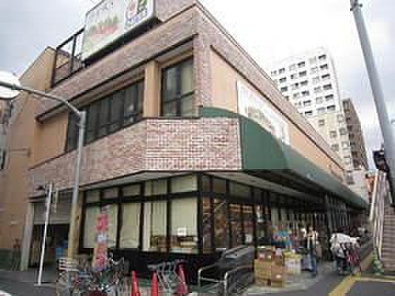 スーパー　ワイズマート 三ノ輪店（スーパー）まで627m