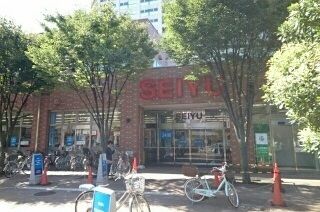スーパー　西友竹の塚店（スーパー）まで130m