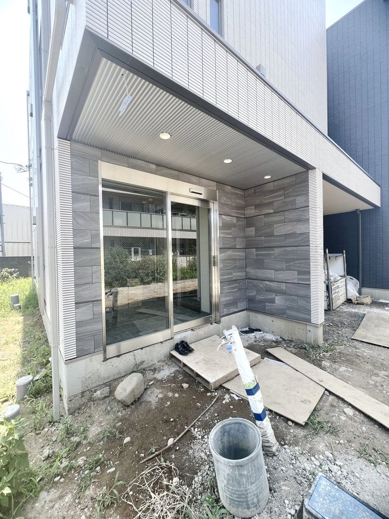 エントランス　★お部屋探しはタウンハウジング稲田堤店まで★