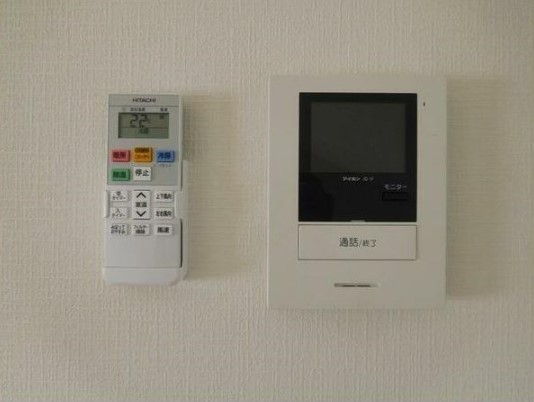 セキュリティ　モニター付きインターホンで防犯面も安心です！